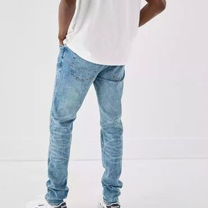 American Eagle Extreme Flex 4 Skinny Jeans Light Blue Distressed 28 Waist